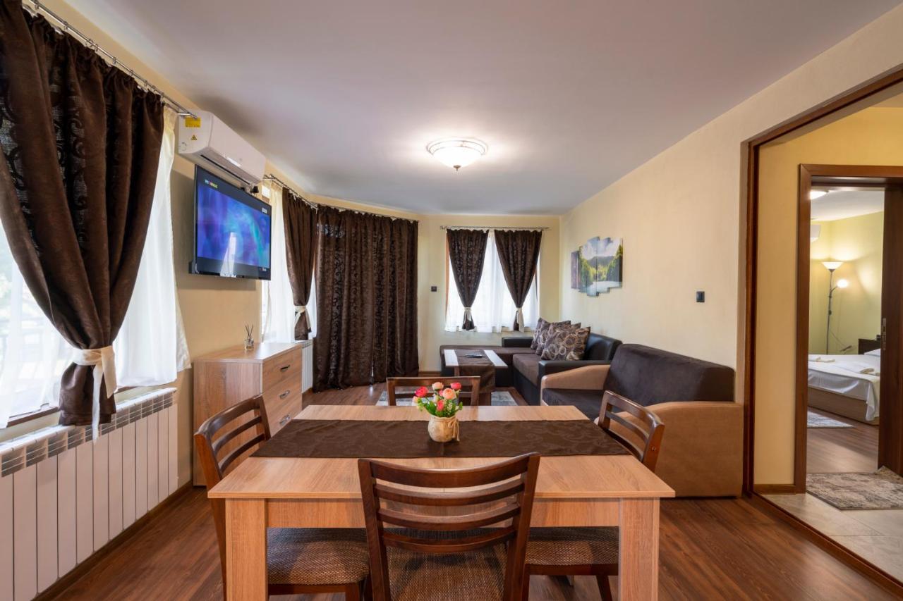 Family Hotel Preslav Luaran gambar