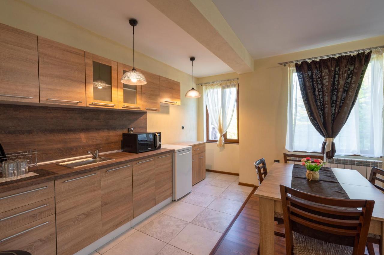 Family Hotel Preslav Luaran gambar